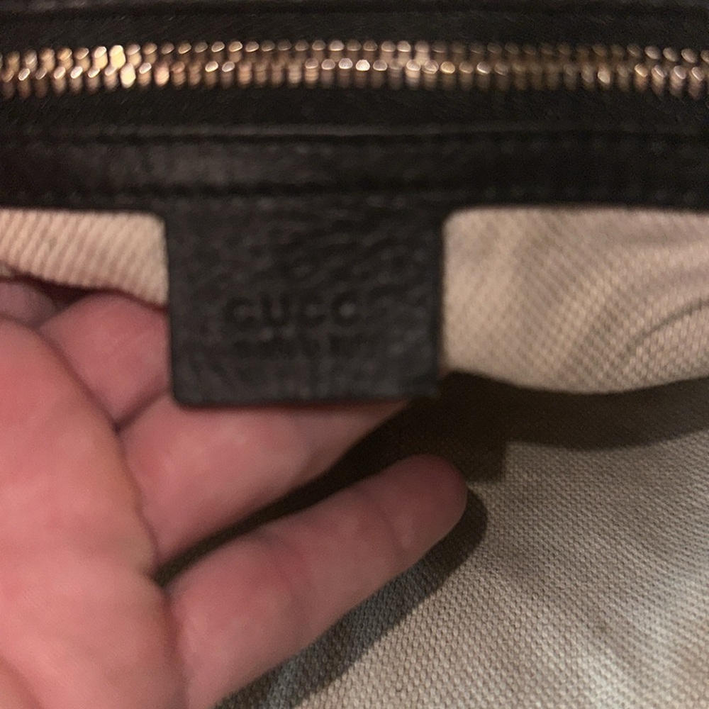GUCCI black leather Soho with tassel Authentic 10x9x5 inches - Picture 8 of 16